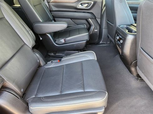 Used 2024 Chevrolet Tahoe Premier image 20