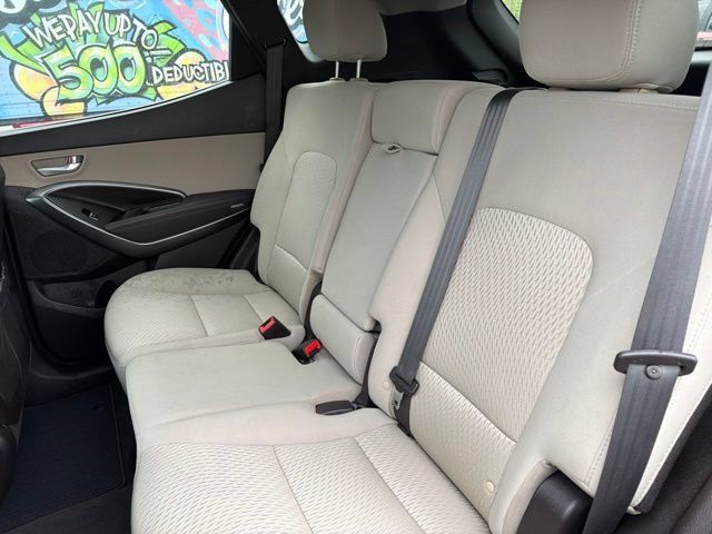 Used 2017 Hyundai Santa Fe Sport FWD image 18