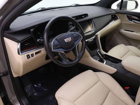 Used 2019 Cadillac XT5 Luxury image 7