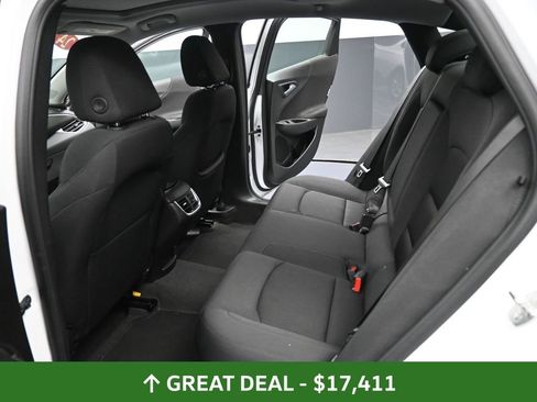 Used 2024 Chevrolet Malibu LT image 28