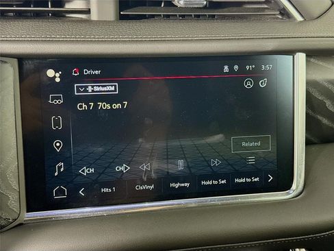 Used 2024 GMC Yukon Denali AWD/4WD image 15