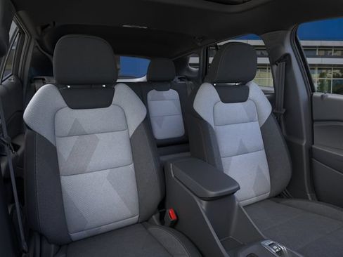 New 2026 Chevrolet Trax RS w/ Sunroof Package FWD image 16