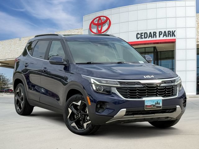 Used 2024 Kia Seltos EX AWD/4WD image 1