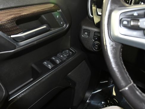 Used 2022 Chevrolet Silverado 1500 LT AWD/4WD image 34