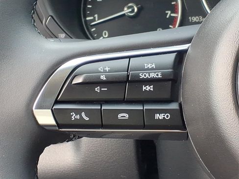 Certified 2025 MAZDA CX-30 AWD 2.5 S w/ Preferred Package image 13
