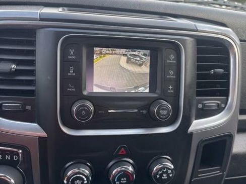 Used 2024 RAM 1500 Classic SLT AWD/4WD image 28