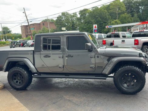 Used 2021 Jeep Gladiator Sport AWD/4WD image 5