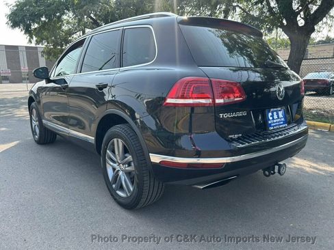 Used 2015 Volkswagen Touareg VR6 AWD/4WD image 14