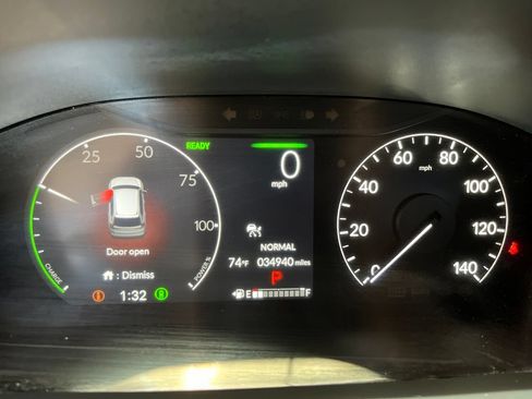 Used 2024 Honda CR-V Sport image 23