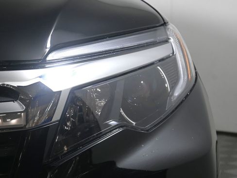 Used 2019 Honda Ridgeline Sport image 11