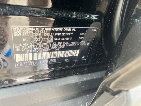 New 2025 Toyota RAV4 LE image 28