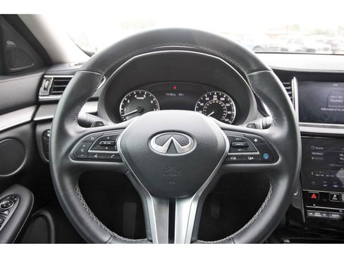 Used 2022 INFINITI QX50 Luxe image 16