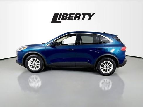 Certified 2020 Ford Escape SE image 4