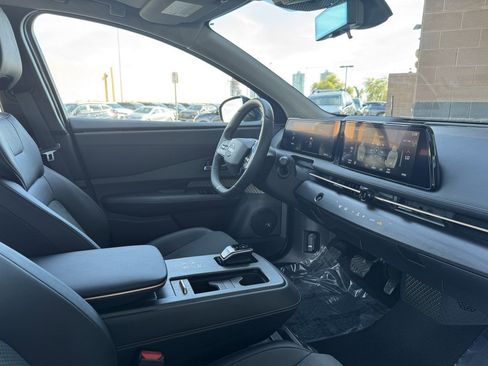 Used 2023 Nissan Ariya FWD image 45