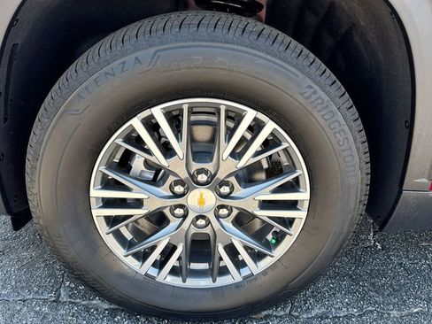 New 2026 Chevrolet Traverse LT FWD image 12