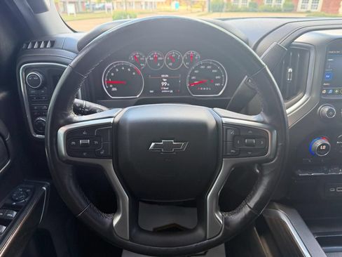 Used 2021 Chevrolet Silverado 1500 LT Trail Boss w/ Bed Protection Package AWD/4WD image 24