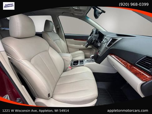 Used 2011 Subaru Outback 2.5i Limited w/ PWR Moonroof Pkg AWD/4WD image 39