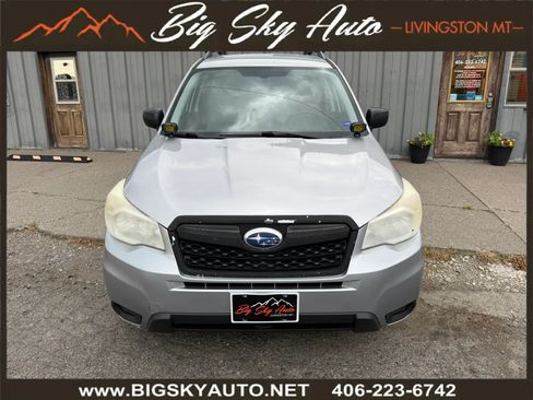 Used 2015 Subaru Forester 2.5i w/ Alloy Wheel Package AWD/4WD image 2