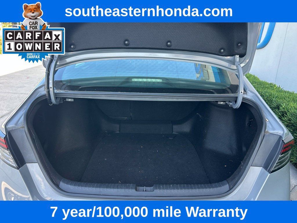 Used 2024 Honda Accord Sport image 10