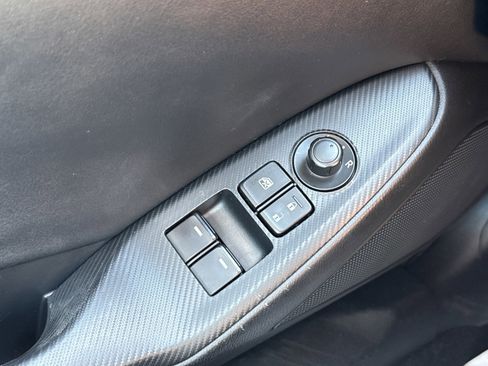 Used 2019 MAZDA MX-5 Miata RF Grand Touring image 15