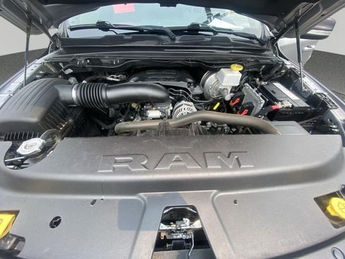 Used 2021 RAM 1500 Big Horn AWD/4WD image 6