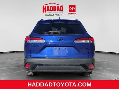 Used 2024 Toyota Corolla Cross AWD Hybrid w/ Moonroof Package
