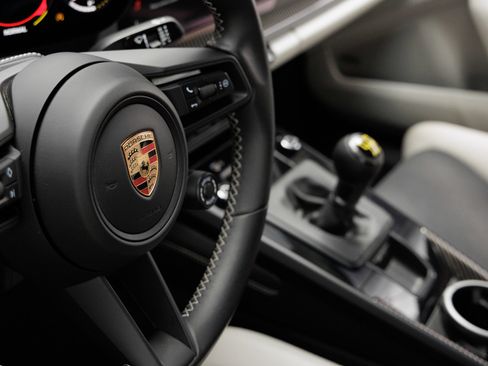 Certified 2023 Porsche 911 GT3 RWD image 20