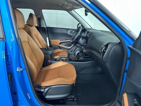 Used 2025 Kia Soul EX image 28