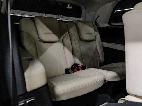 Used 2018 Mercedes-Benz GLS 450 4MATIC w/ Premium Package image 51