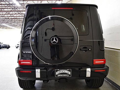 Used 2023 Mercedes-Benz G 550 image 6