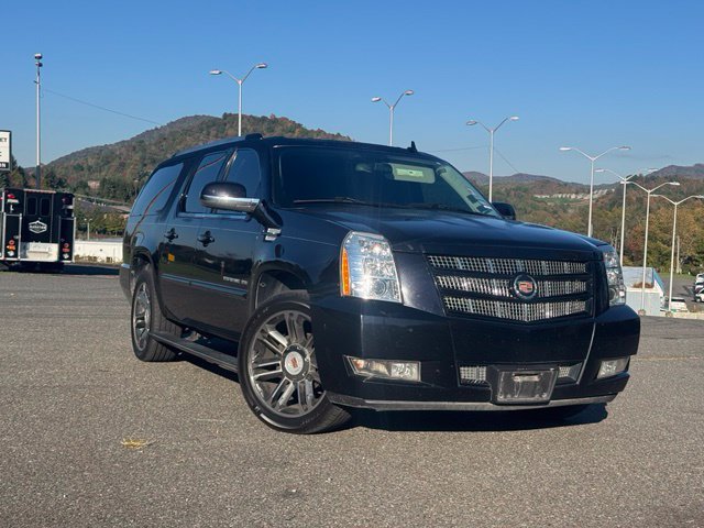 Used 2014 Cadillac Escalade ESV Premium AWD/4WD image 25