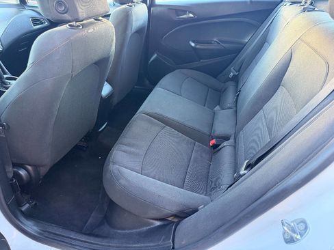 Used 2018 Chevrolet Cruze LS image 22