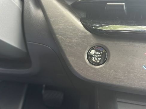 Used 2025 Nissan Murano SL AWD/4WD image 27