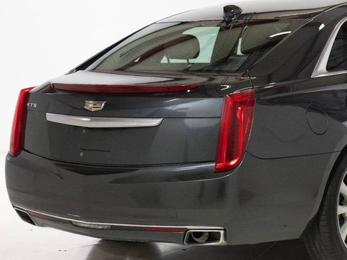 Used 2017 Cadillac XTS Luxury w/ Driver Awareness Package FWD image 16