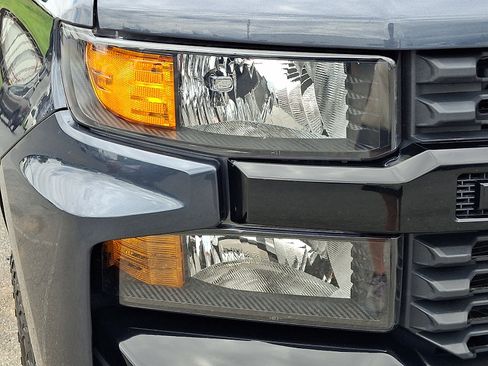 Used 2021 Chevrolet Silverado 1500 Custom Trail Boss AWD/4WD image 9