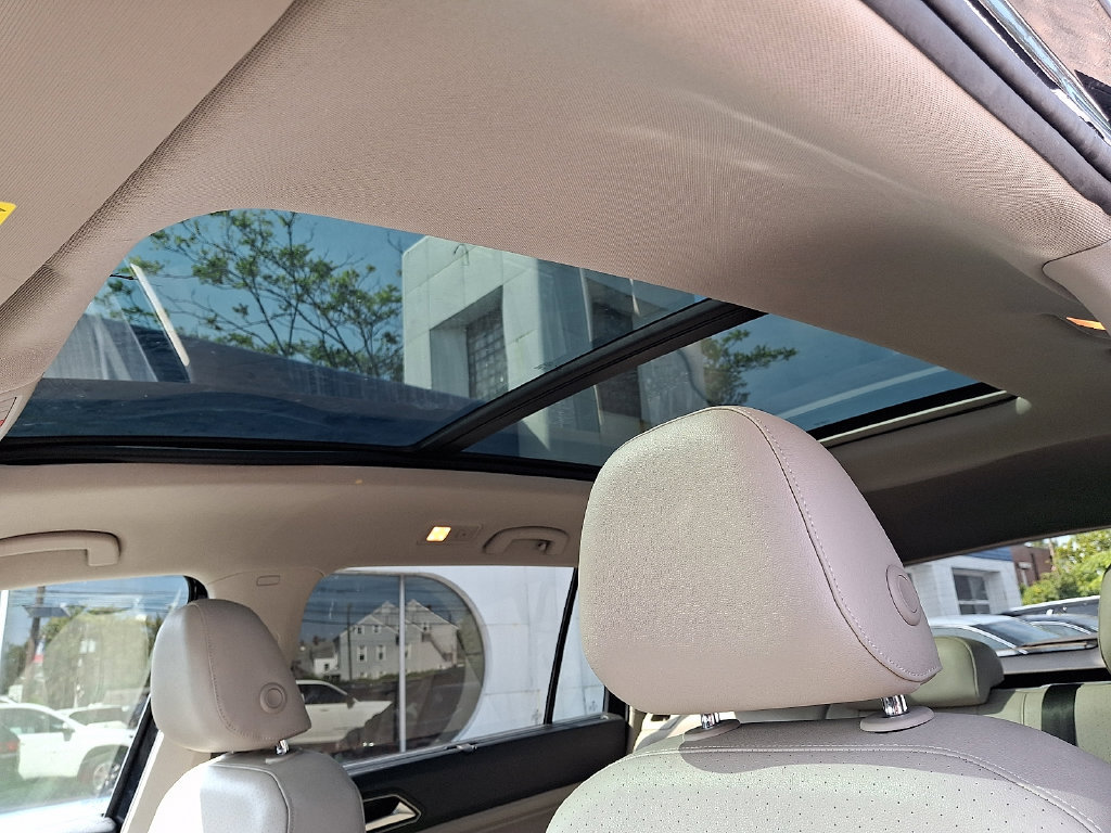 Used 2019 Volkswagen Atlas SEL AWD/4WD image 15