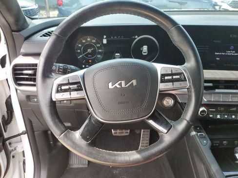 Used 2024 Kia Telluride SX Prestige AWD/4WD image 21