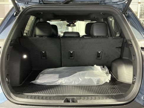 New 2026 Chevrolet Equinox RS w/ LPO, Floor Liner Package image 33