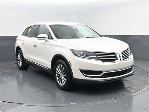 Used 2016 Lincoln MKX Select w/ Select Plus Package image 3