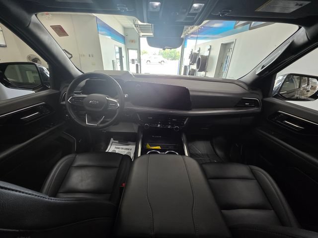 Used 2025 Chevrolet Tahoe Z71 w/ Z71 Off-Road Package AWD/4WD image 23