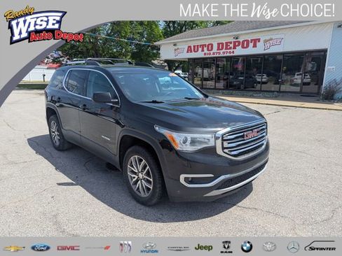 Used 2018 GMC Acadia SLE AWD/4WD image 1