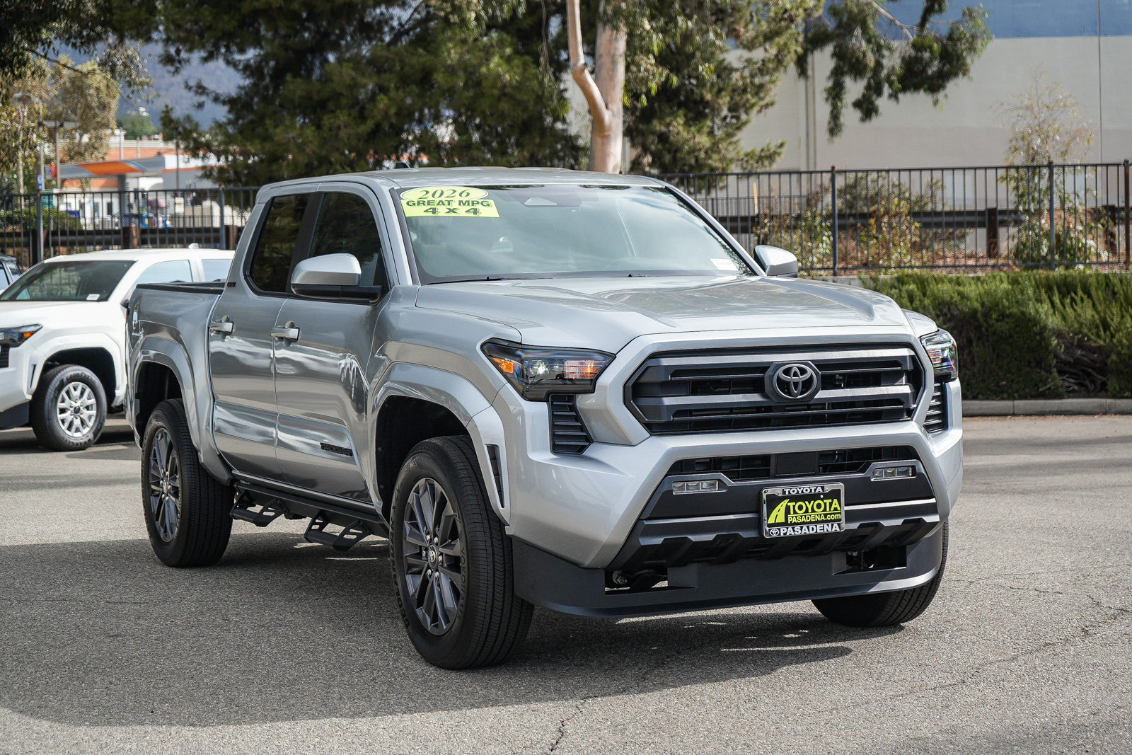 Used 2026 Toyota Tacoma SR5 AWD/4WD image 3