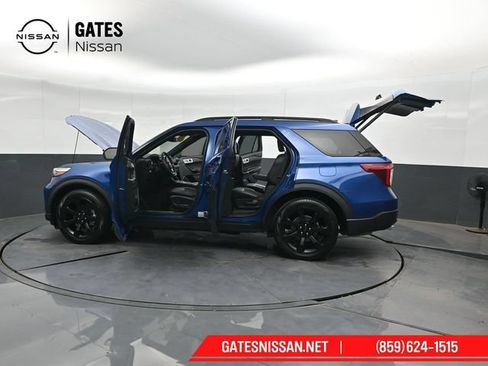 Used 2023 Ford Explorer ST-Line w/ Class IV Trailer Tow Package AWD/4WD image 62