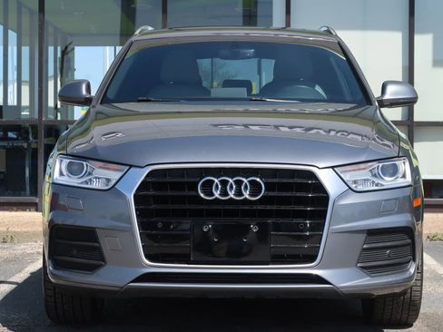 Used 2016 Audi Q3 2.0T Premium Plus w/ Technology Package FWD image 2