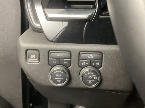 Certified 2024 Chevrolet Silverado 1500 RST w/ Convenience Package II image 15