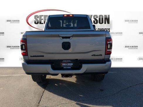 Used 2022 RAM 2500 Laramie w/ Night Edition image 8