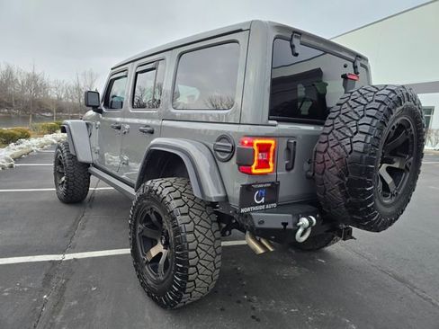 Used 2023 Jeep Wrangler Rubicon 392 image 9