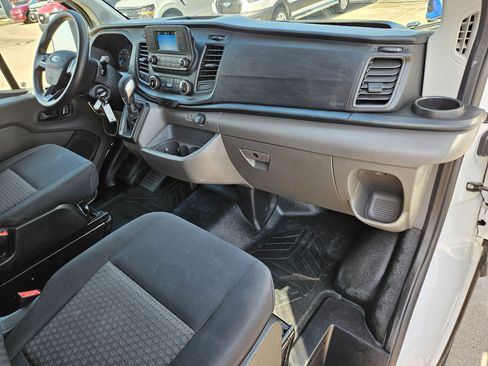 Used 2025 Ford Transit 250 Low Roof w/ Exterior Upgrade Package RWD image 30