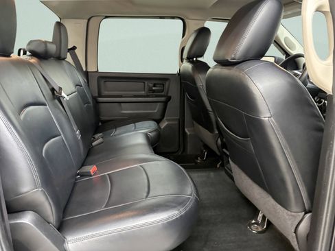 Used 2015 RAM 1500 Express AWD/4WD image 22