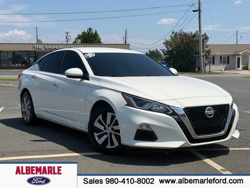 Used 2020 Nissan Altima 2.5 S FWD image 1